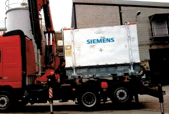 Unloading heavy box